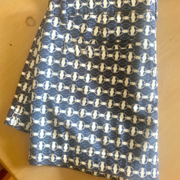 Nautical print Bermuda shorts - Picture 2 of 12